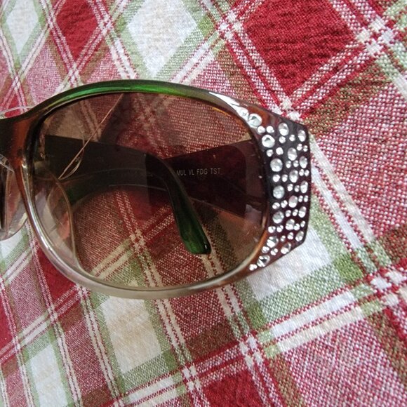 Solar Accents by FGX, Inc. Sunglasses Brown and Green Frames Rhinestone Temples - Picture 4 of 5